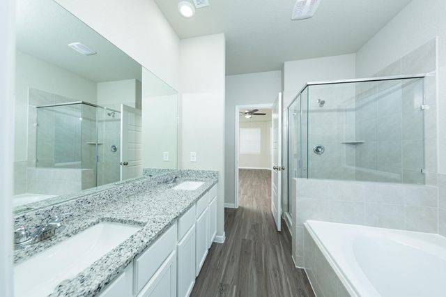 3066 Nickell Back Drive, Conroe, TX 77301