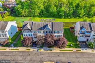 42621 CHISHOLM DR, Broadlands, VA 20148