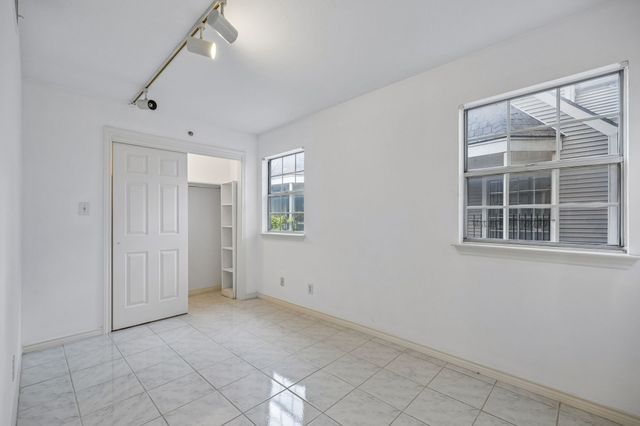 3033 San Jacinto Street 328, Dallas, TX 75204