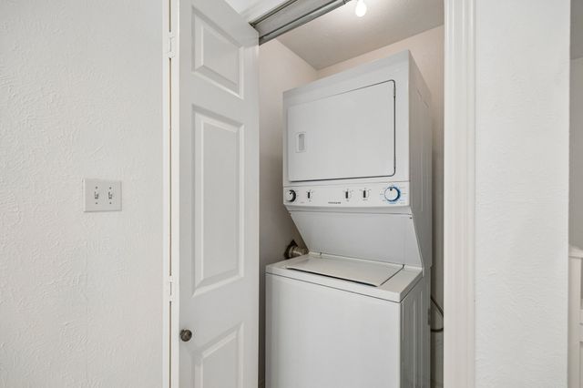 3033 San Jacinto Street 328, Dallas, TX 75204