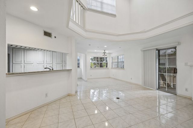 3033 San Jacinto Street 328, Dallas, TX 75204
