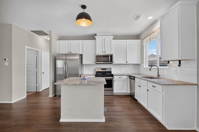2143 Mossbrook Drive, Royse City, TX 75189