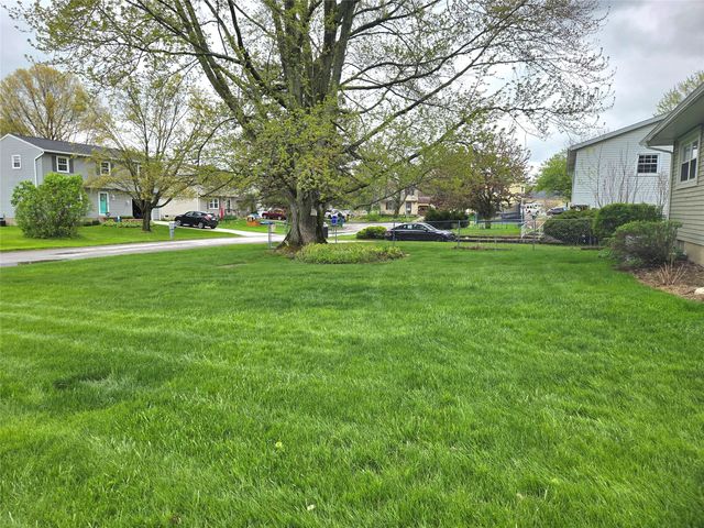 5333 WESTGATE Drive, Girard, PA 16417