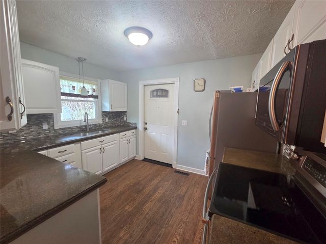5333 WESTGATE Drive, Girard, PA 16417