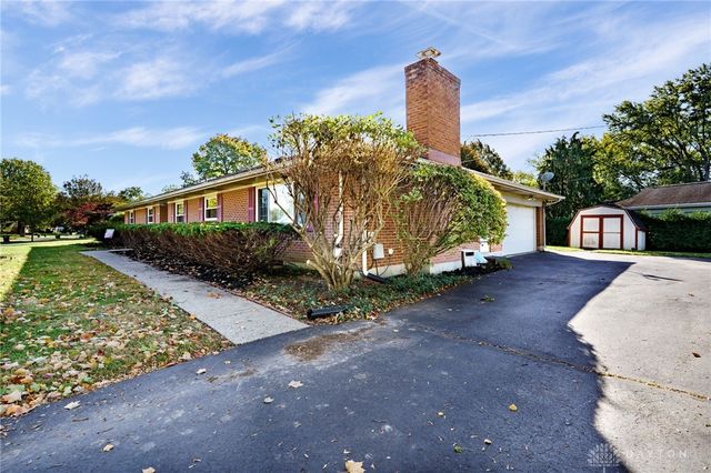 160 Ashford Drive, Washington Twp, OH 45459