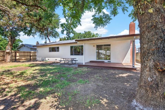 2552 Tamarisk, Stockton, CA 95207
