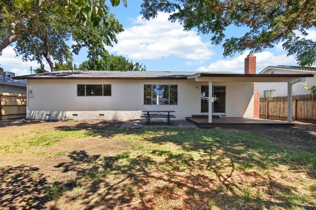 2552 Tamarisk, Stockton, CA 95207