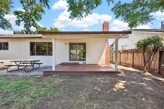 2552 Tamarisk, Stockton, CA 95207