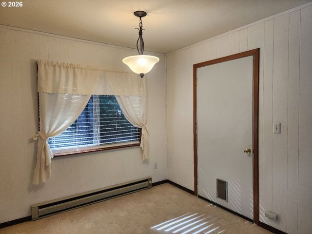 205 18TH St, Port Orford, OR 97465