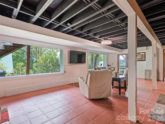 770 Shelton Cove Road, Waynesville, NC 28785