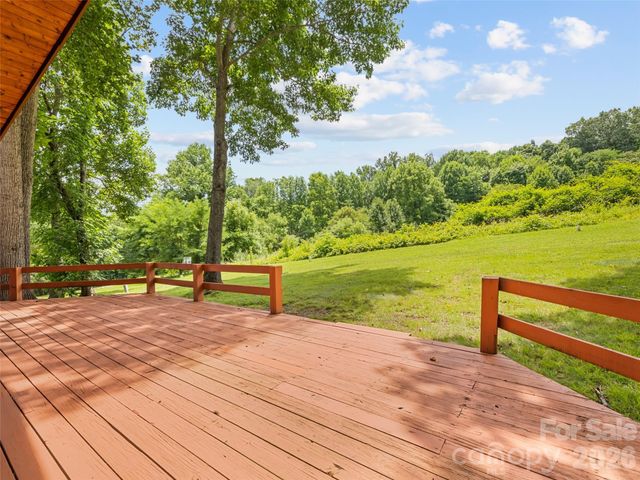 770 Shelton Cove Road, Waynesville, NC 28785