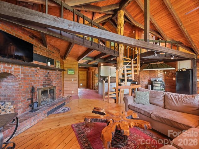 770 Shelton Cove Road, Waynesville, NC 28785