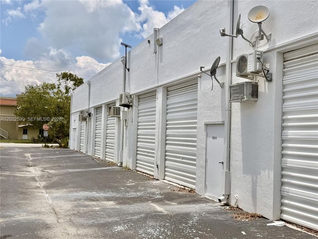12311 SW 133rd Ct 23, Miami, FL 33186