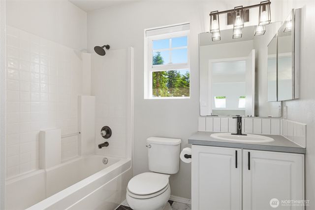 3419 Lynn Ct. NE, Lacey, WA 98516