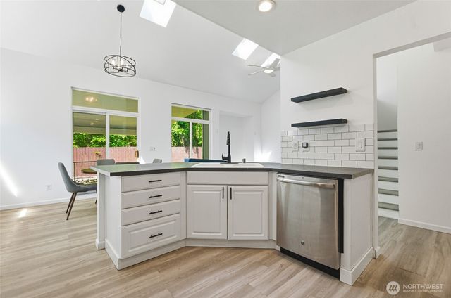 3419 Lynn Ct. NE, Lacey, WA 98516