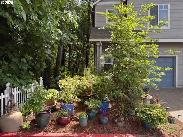 810 E 9TH St D13, Newberg, OR 97132