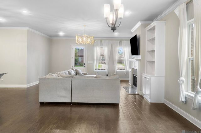 39169 Water Oak Ave, Prairieville, LA 70769