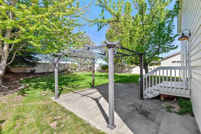 1679 N Carson Range St, Liberty Lake, WA 99019