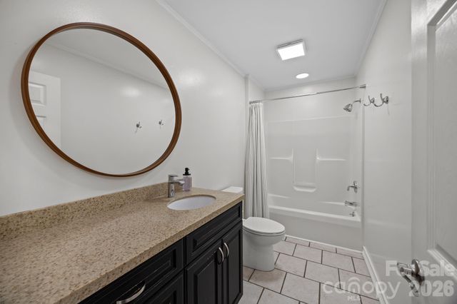 3030 Lydia Lane, Newton, NC 28658
