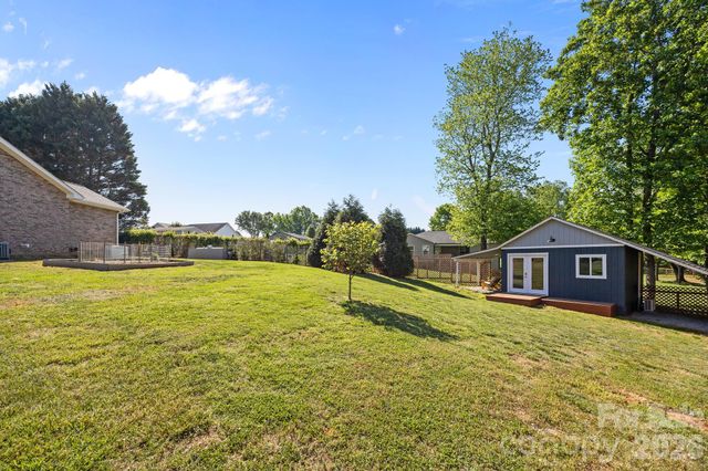 3030 Lydia Lane, Newton, NC 28658