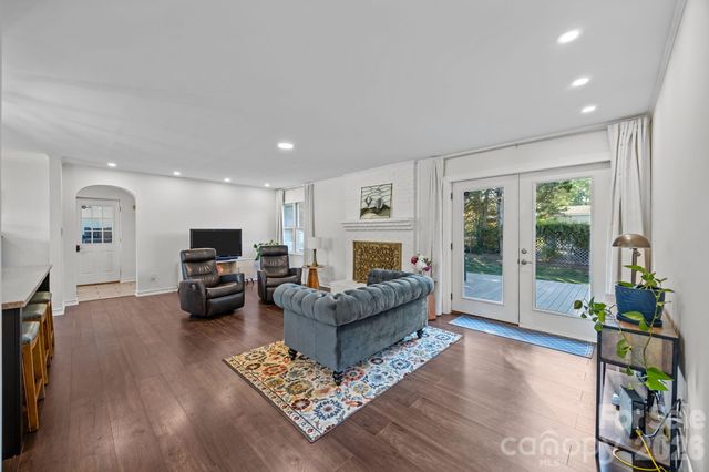 3030 Lydia Lane, Newton, NC 28658