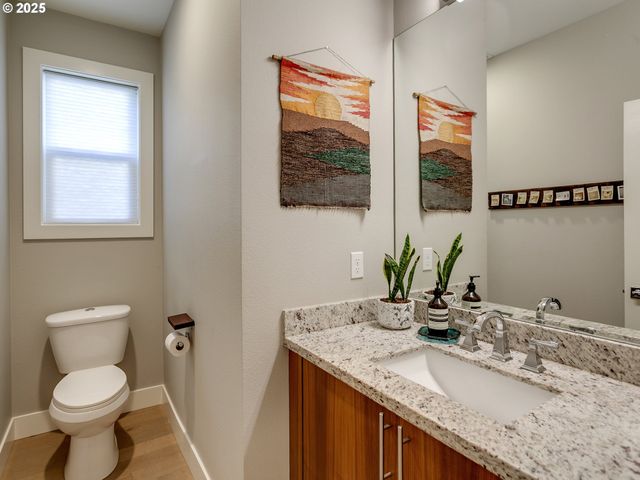 2810 N WATTS St, Portland, OR 97217