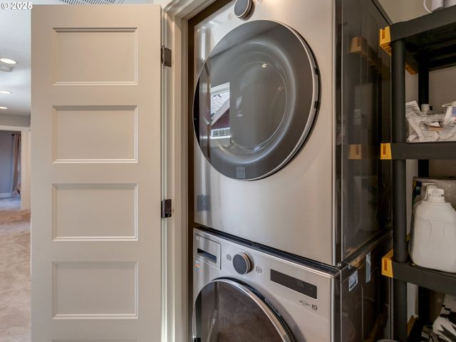 2810 N WATTS St, Portland, OR 97217