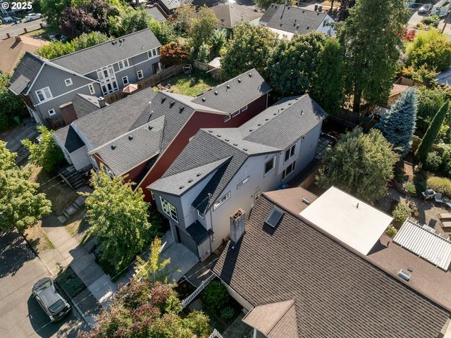 2810 N WATTS St, Portland, OR 97217