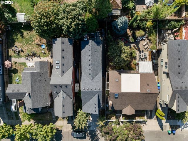 2810 N WATTS St, Portland, OR 97217