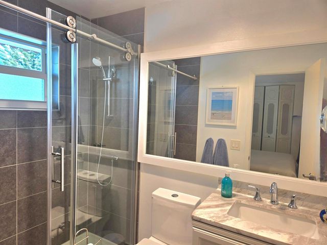 209 Oxford 100 209, West Palm Beach, FL 33417