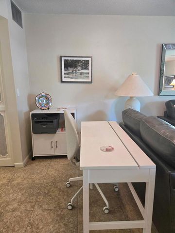 209 Oxford 100 209, West Palm Beach, FL 33417