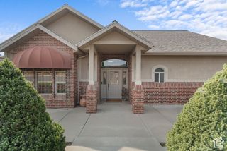 1057 W 5150 S, Riverdale, UT 84405