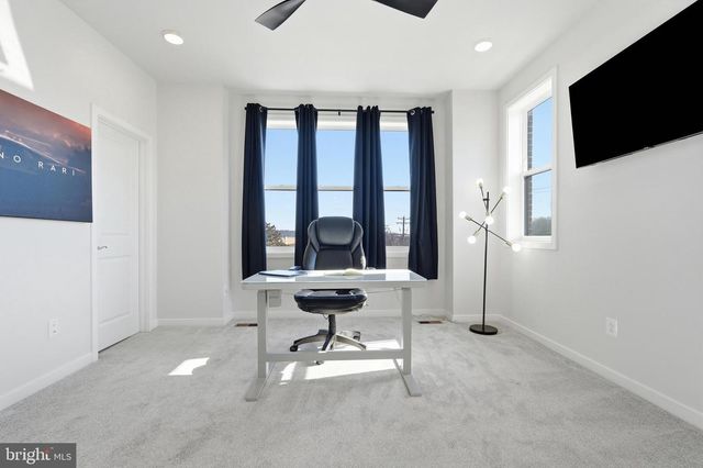 4901 EISENHOWER AVE, Alexandria, VA 22304