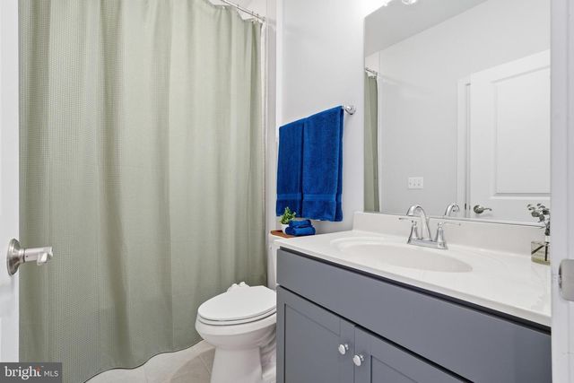 4901 EISENHOWER AVE, Alexandria, VA 22304