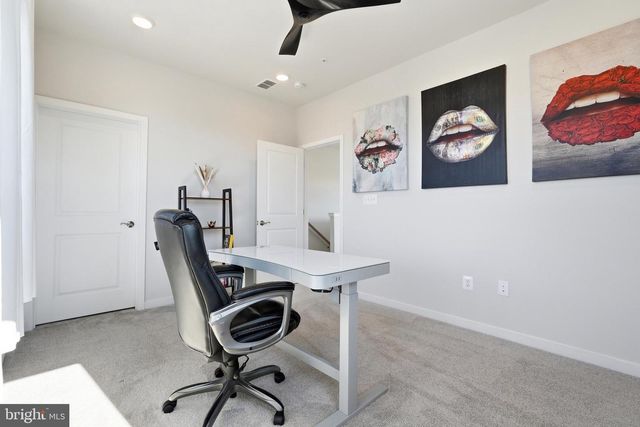 4901 EISENHOWER AVE, Alexandria, VA 22304