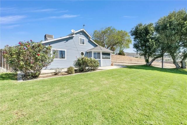 2100 Ogden, San Bernardino, CA 92407