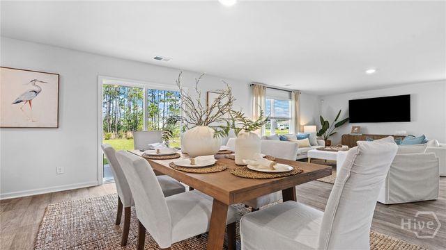 1069 Bergamot Road, Bloomingdale, GA 31302