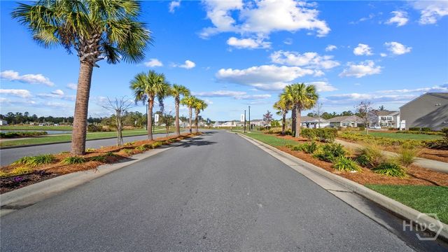 1069 Bergamot Road, Bloomingdale, GA 31302