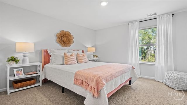 1069 Bergamot Road, Bloomingdale, GA 31302