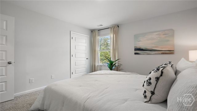 1069 Bergamot Road, Bloomingdale, GA 31302