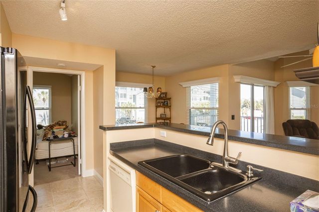 5712 BISCAYNE COURT 101, New Port Richey, FL 34652