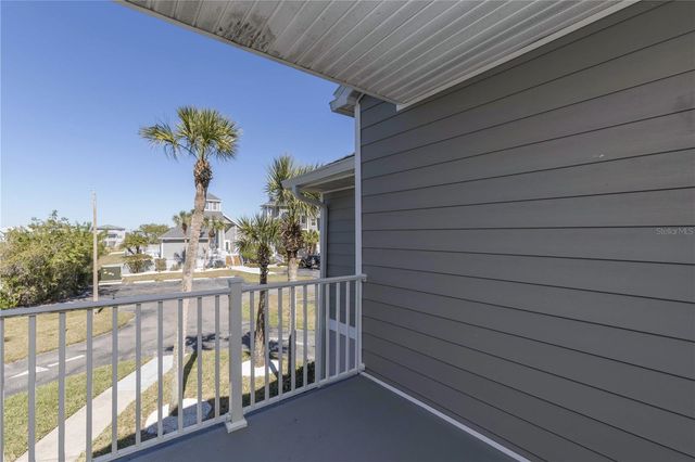 5712 BISCAYNE COURT 101, New Port Richey, FL 34652