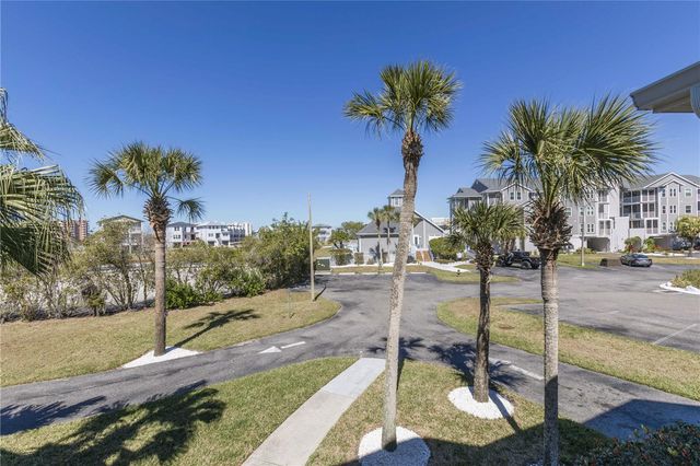 5712 BISCAYNE COURT 101, New Port Richey, FL 34652