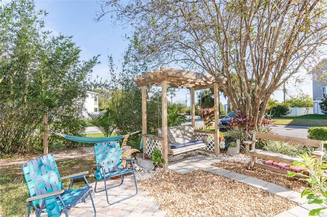 5712 BISCAYNE COURT 101, New Port Richey, FL 34652