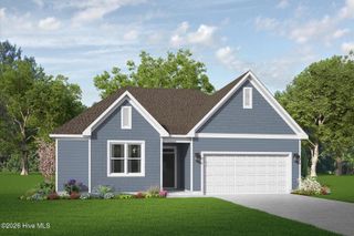 909 Peckham Lp 233, Aberdeen, NC 28315