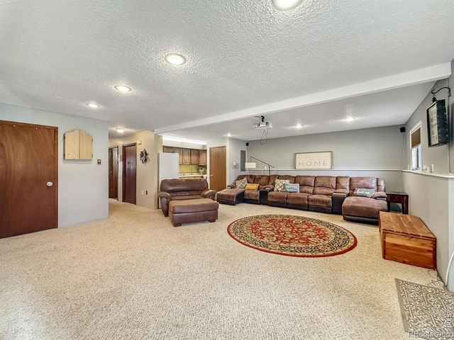 133 S Morlan Avenue, Holyoke, CO 80734