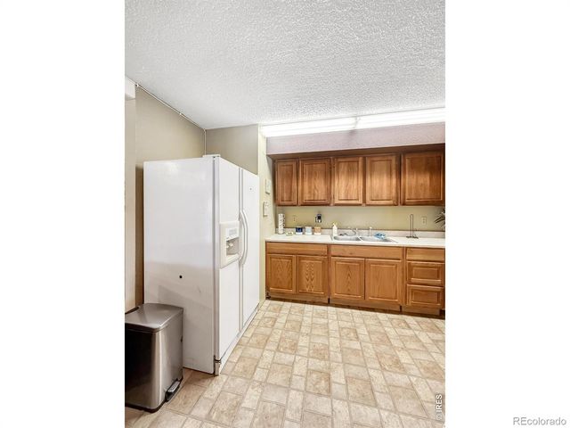 133 S Morlan Avenue, Holyoke, CO 80734