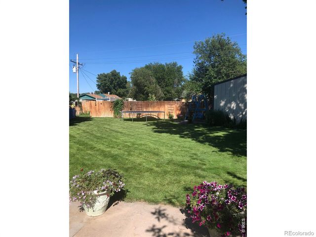 133 S Morlan Avenue, Holyoke, CO 80734