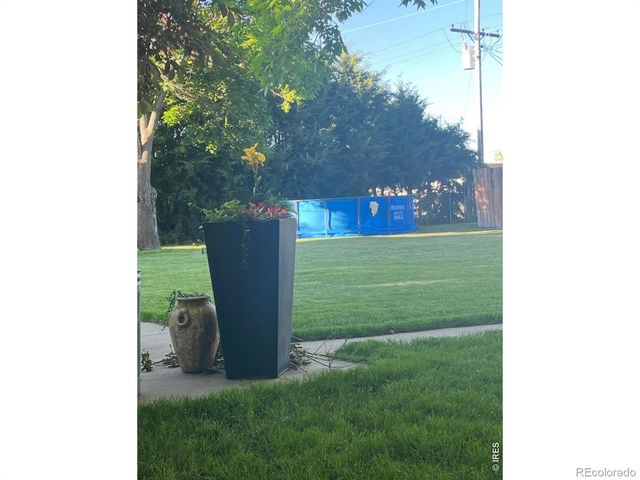 133 S Morlan Avenue, Holyoke, CO 80734