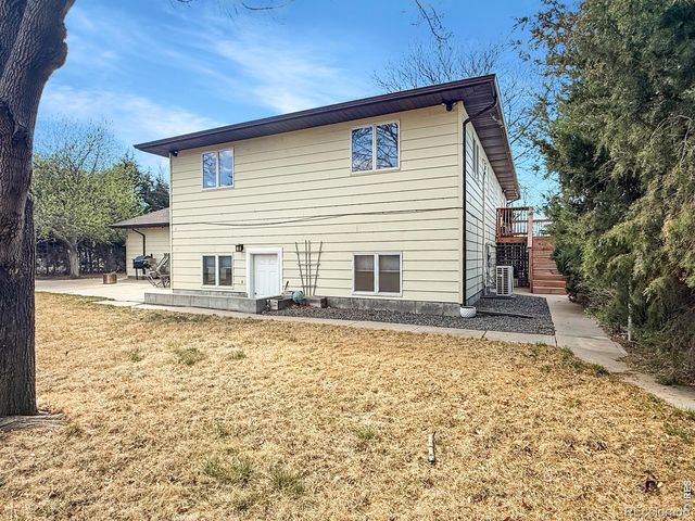 133 S Morlan Avenue, Holyoke, CO 80734